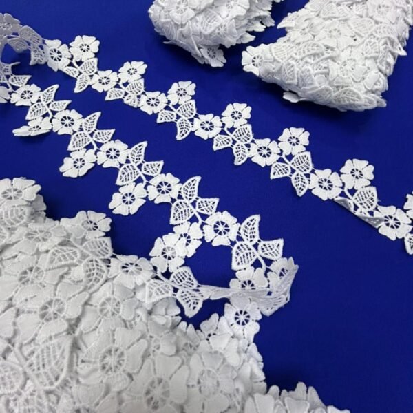 Macrame Flores (nuevo diseño) 15 yardas